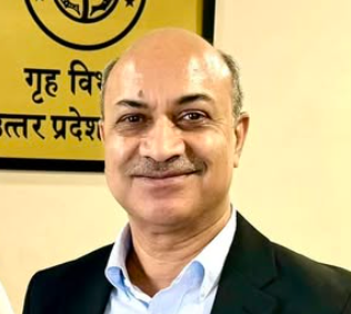 Shri Deepak Kumar